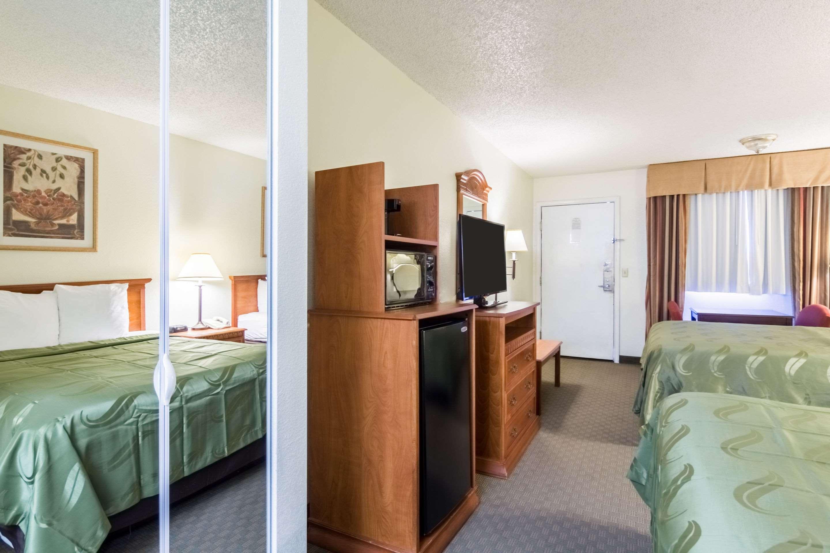 Quality Inn & Suites Of Alma - Northeast From Fort Smith Exterior foto
